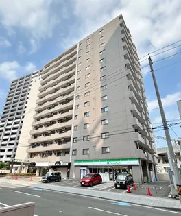 ウエストプラザ花京院【8階】の外観