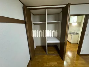 フラット サンク【2階】の内装