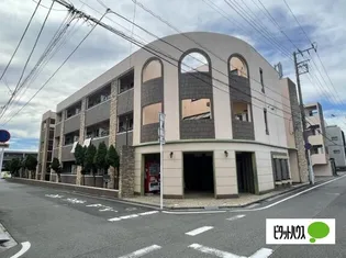 グランピリエ【3階】の外観