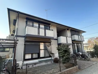 クイーンズコートの画像