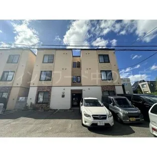 北海道札幌市清田区清田三条1【アパート】の外観