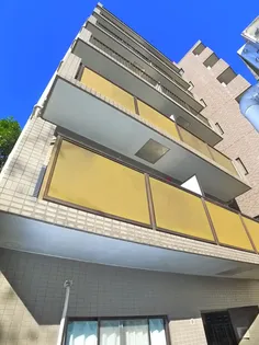 ファミール伸和の画像