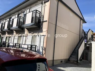 神奈川県平塚市老松町【アパート】の外観