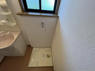 エクセレントスリーフォー【2階】の地図