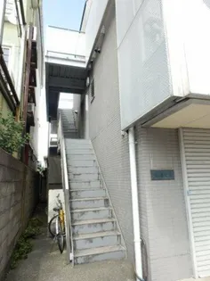 鳴海ビルの画像