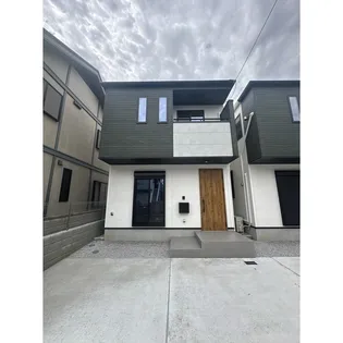 埼玉県さいたま市岩槻区諏訪4【一戸建】の外観