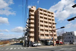 ユニゾン山大通り【7階】の外観