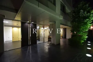 ローレルコート市ヶ谷【1階】の外観