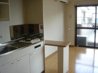 経堂鈴木マンション【3階】の外観