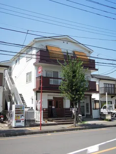 森ビル【1階】の外観