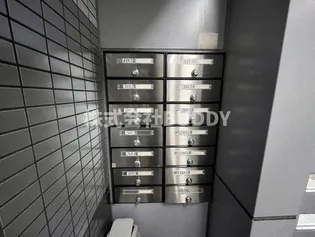 EIMIレジデンス【2階】の地図