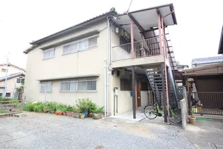 ハイバレーコーポ【2階】の外観