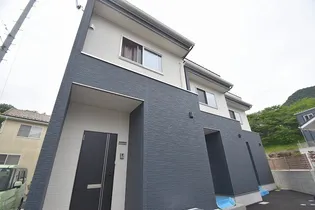 ディアコート亀山南 Cの外観