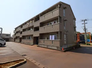 新潟県長岡市鉄工町1【アパート】の外観
