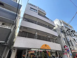 シャンヴェール加園【3階】の外観