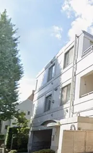 センチュリーハイツ三宿【1階】の外観