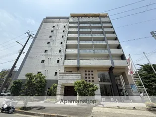 大阪府大阪市淀川区三国本町1【マンション】の外観