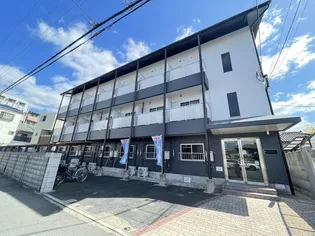 グリーンヴィレッジ【2階】の外観