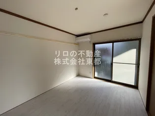 サンジュリアン【1階】の内装