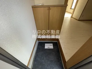 サンジュリアン【1階】の玄関