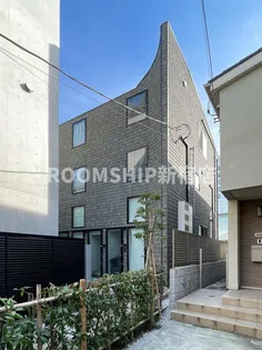 東京都新宿区舟町【アパート】の外観