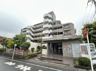 コーポレート鷺沼【1階】の外観