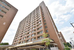 UR新豊里【8階】の外観