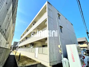 Cozy Plum【1階】の外観