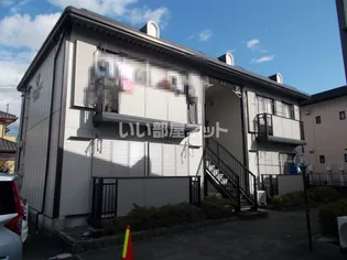 ロイヤルヒルズ II棟【1階】の外観