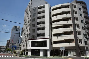 東京都港区三田1【マンション】の外観