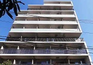 東京都新宿区西落合2【マンション】の外観