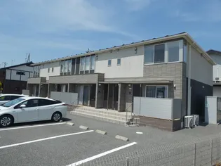 レヴァータVの画像