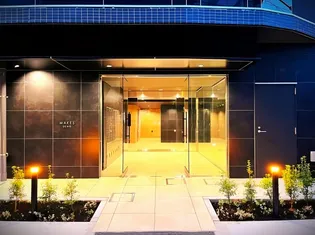 東京都台東区東上野6【マンション】の外観