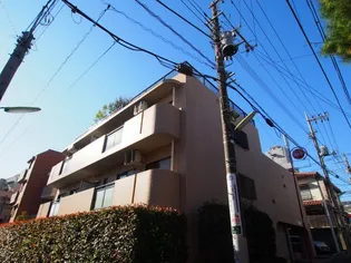 プラティーク明大前【1階】の外観