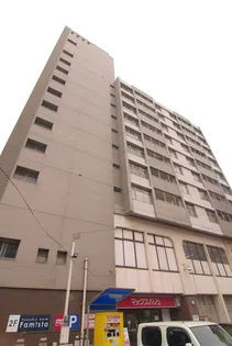 第12小倉三萩野IR. BLD【7階】の外観