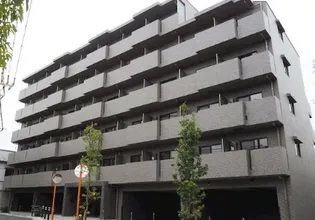 ルーブル板橋泉町壱番館【3階】の外観