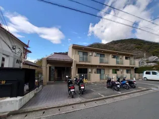 和歌山県和歌山市栄谷【アパート】の外観