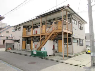 アーバンヨネヤマ【1階】の外観