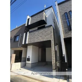 神奈川県川崎市高津区諏訪2【一戸建】の外観