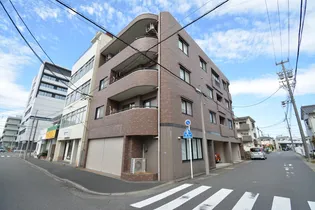 サントロペ三条【2階】の外観