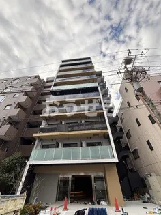 エステムコート横浜【2階】の外観