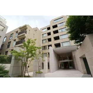 東京都港区赤坂6【マンション】の外観