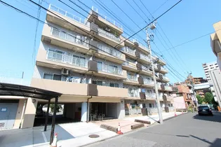 ガーデンズ イトーの画像