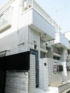 エスポワール北新宿第3【1階】の外観
