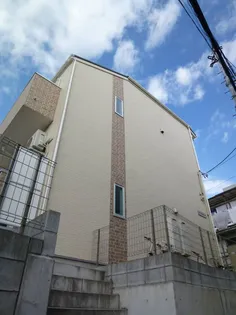 フルール井土ヶ谷【2階】の外観