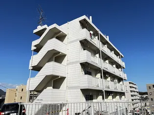 レバレンス一の宮【3階】の外観