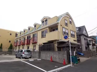 千葉県市川市湊新田1【アパート】の外観