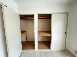 ヴィレッジ巴【2階】の内装