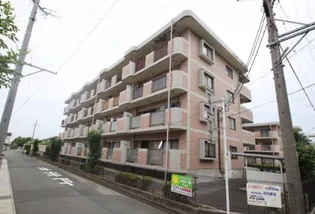 ヴィーブル宮の森の画像