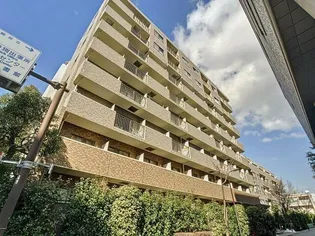 メゾンエクレーレ新宿西戸山【4階】の外観